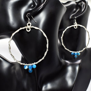 Open image in slideshow, Drip Hoops Silver
